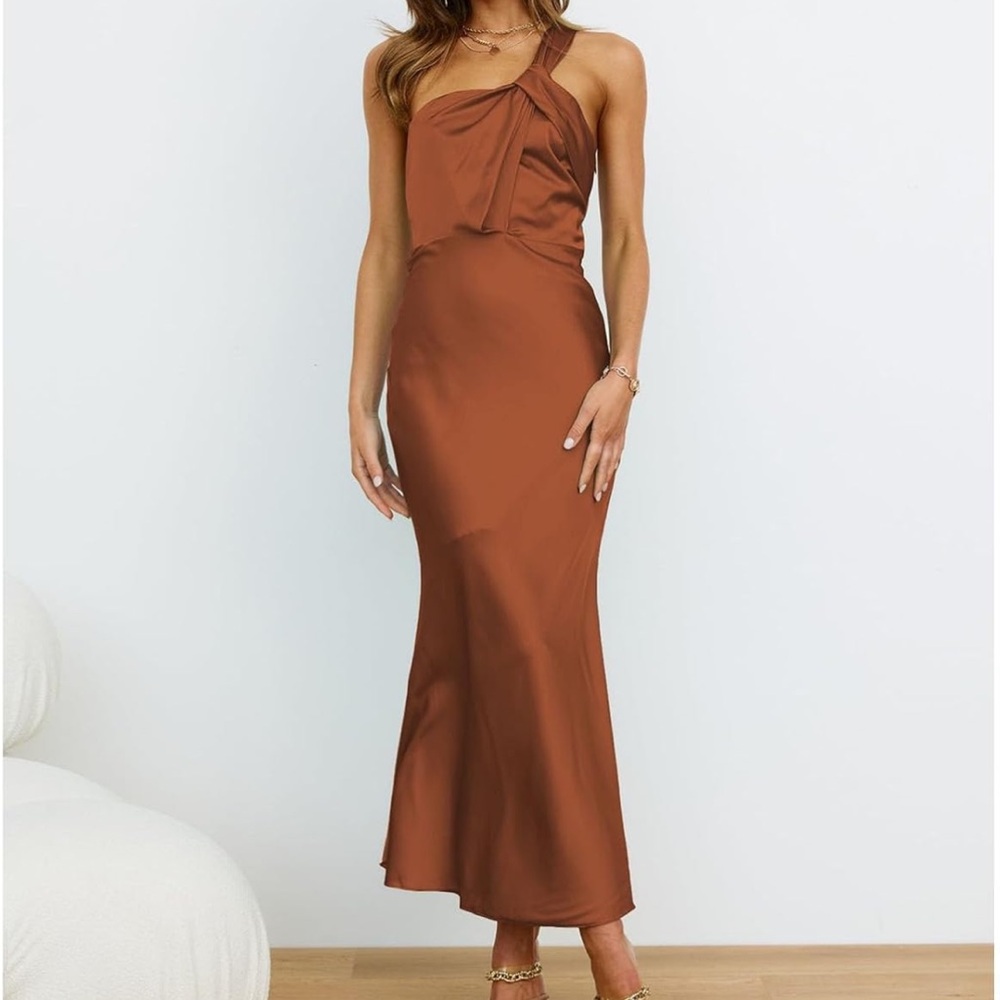 Women's copper elegant one-shoulder satin dress size large NWT never worn